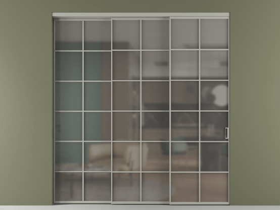 Алюминевая перегородка АЛПР 040.05_АНСР_Серый сатин триплекс_new. Цвет Алюминий нейтральный серый. Материал Алюминий в эмали. Коллекция Перегородка Formato внутри проёма 3 створки с синхронным механизмом. Картинка.