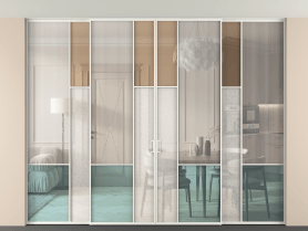 Алюминевая перегородка vntp4_8 Алюминий светло-серый Четыре стекла. Цвет Алюминий светло-серый. Материал Алюминий в эмали. Коллекция Перегородка Mosaic внутри проёма скрытое крепление в потолок 4 створки. Картинка.